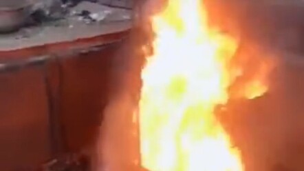 Let a middle schooler explain: Why can water actually burn?