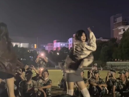 【黑龙江职业学院】校花之争，素来如此