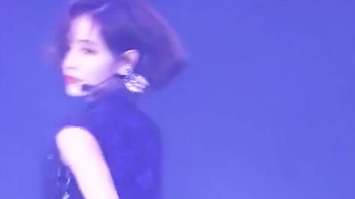 Ngôi sao đẹp đến thế này bạn đã gặp chưa?