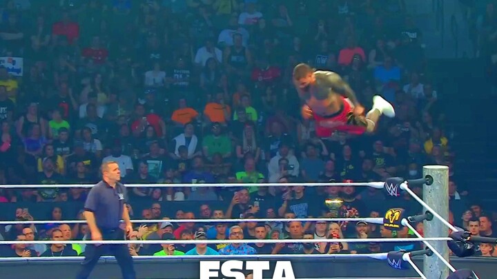 ¡El combate de WWE que rompió el internet hoy!