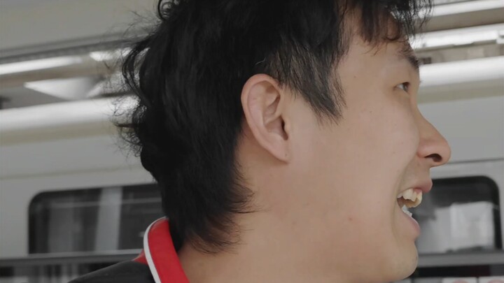 Coba sekali saja ke F1, baru tahu seberapa terkenalnya diri sendiri [doge]