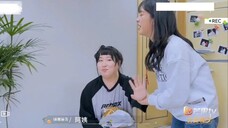 家人们爆笑！锤娜丽莎表演沈月妈妈，沈月辣评“我妈会生气的！”