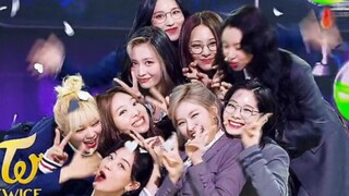 【TWICE】<กำลังมองหาปกช็อตตรง> กระต่ายพลังงานสูงที่สมัครเข้าร่วมการแข่งขัน!