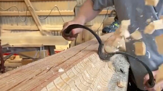 สัมผัสความผ่อนคลายจากการเหลาไม้