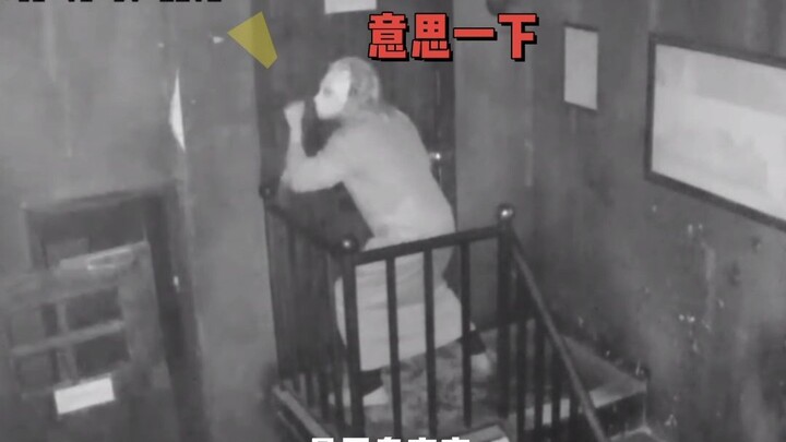 «لا تفعل ما يُثقل ضميرك، ولا تخشَ أن يطرق الشبح بابك»