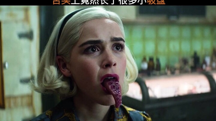 Coba tebak, bagaimana gurita sebesar itu bisa masuk ke dalam perut?