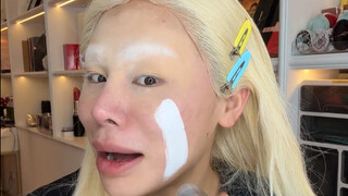 Menantang AI untuk mengajariku berdandan!