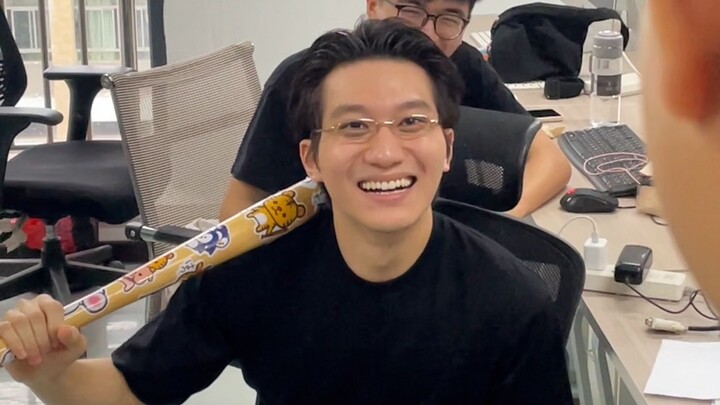 "Gaya humormu sudah cukuplah~"