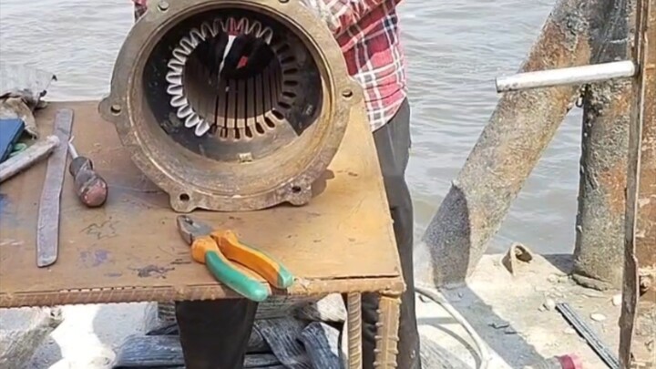 Mud Pump – 20 HP (15 kW)