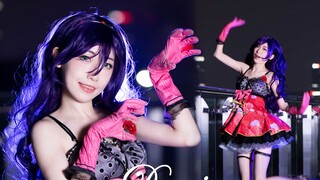 If you don't give candy, the little devil will trick or treat~♥ Tojo Nozomi cos-Dancing stars on me!