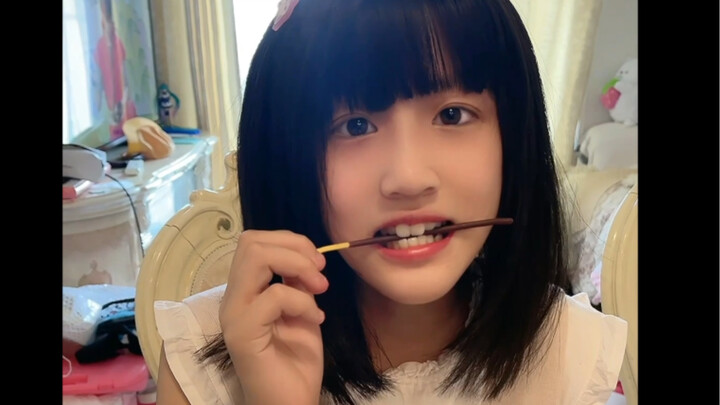 اشتريت في اليابان بطيخة خالية من البذور أكبر من اليقطين