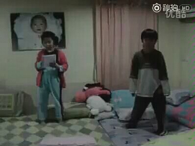 【لي يونغ تشين】الأخت تين: أنت حقًا تزعجني! هل هذه هي السراويل الداخلية الجديدة تمامًا من لي يونغ تشين