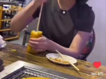 【ins】Cô chị người Trung Quốc bá đạo này đã nổi tiếng trên mạng quốc tế suốt nhiều năm “Cô ấy khiến a