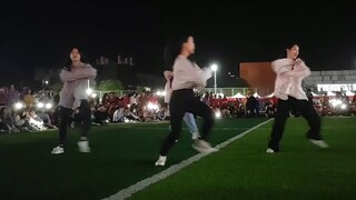 [Times Youth League] Bagaimana rasanya menari di pesta dansa selamat datang sekolah bersama Sister B