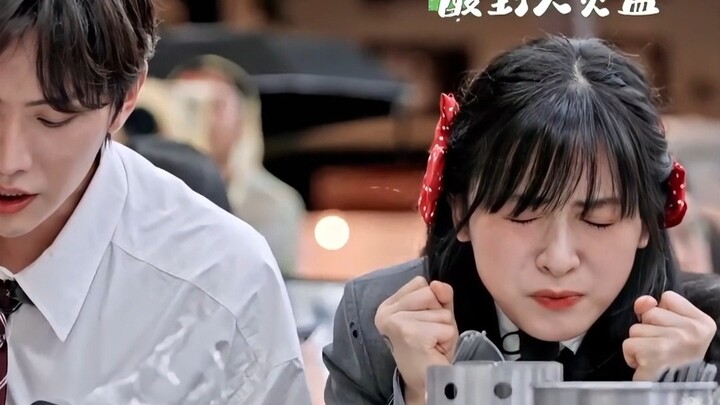 Insiden Mangga Menggigit Orang