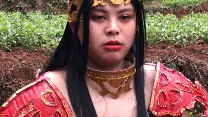 Versi sederhana dari Penunjukan Tiga Tahun Berjuang untuk Mendobrak Langit, yang diambil gambarnya t