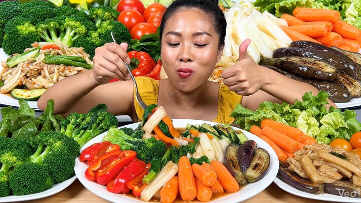 Healthy food mukbang