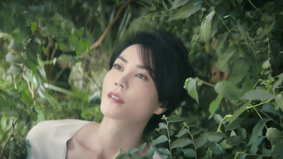 Quảng cáo nội y của Vương Phi