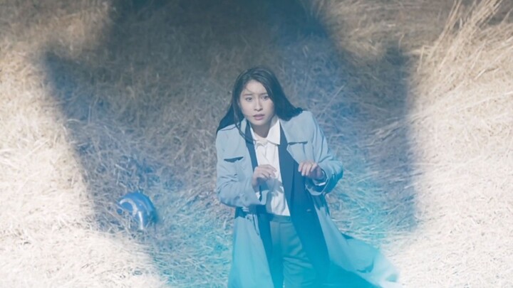 Ultraman! The aftermath of the big monster: the giant of light appears at the end