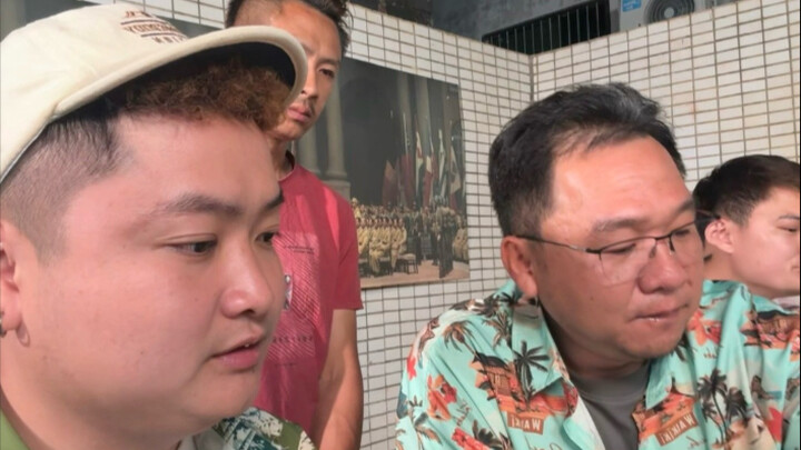 คนนี้ช่วยไม่ได้แล้ว อาเจินยังไม่ถูกใจเขาเลย