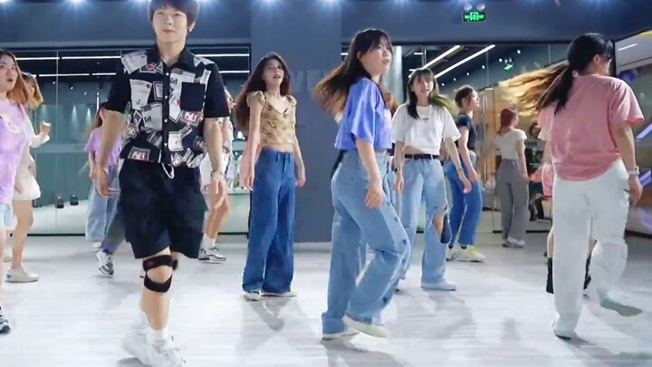 Dancing Rollin with students!!! Meat 0 is coming [Chiba]