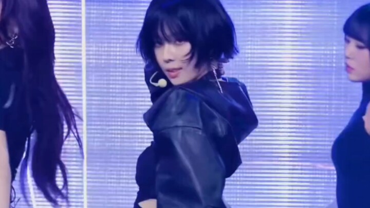 Điểm danh những idol không phải vũ đạo giỏi nhất nhóm nhưng lại có phong cách riêng rất cá tính