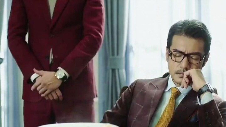 Ăn thế này mới đúng là ăn, còn tôi thì chỉ đang lấp đầy cái bụng thôi.