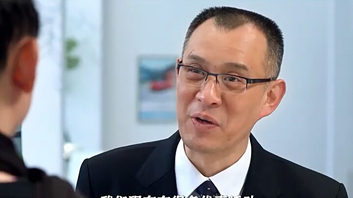 “Perjanjian Cinta”: Pemuda Miskin Kehilangan Pesanan Lima Mobil dan Dipecat, Ternyata Sekejap Kemudi