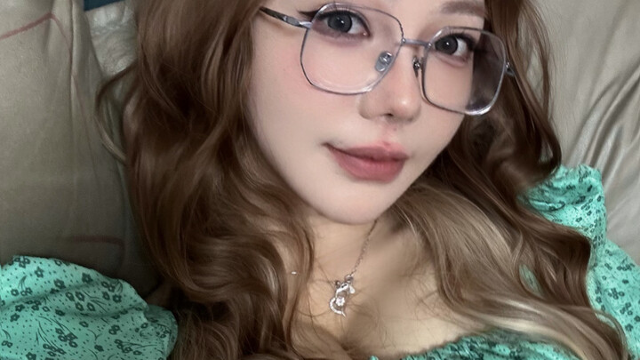 Liu Feier: I’ve been a bit of a “bad girl” too! But I don’t really feel that bad about it.