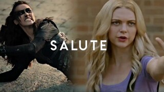 Multifemale | Salute