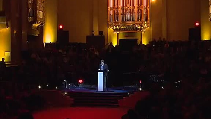 “Cuộn Phúc” đọc lá thư xin việc xuất sắc nhất trong lịch sử, từ vựng hiếm đến mức khiến bạn hoài ngh