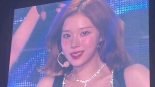 Khi Jin Dongtian rời bỏ mái tóc bóng bẩy của cô ấy