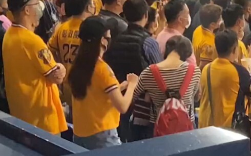 With a cheer squad like this, how could you possibly lose?