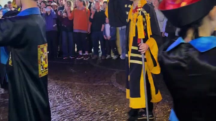 อายุมากแล้ว แม้แต่ซอมบี้ยังหน้าตาสะสวยซะงั้น แล้วถ้าตะกรุดหลุดล่ะ?