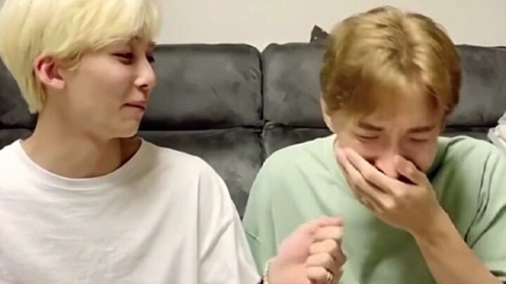 [Yoon Jeonghan] [Lee Seokmin] Hahaha, you’re making me laugh so hard!