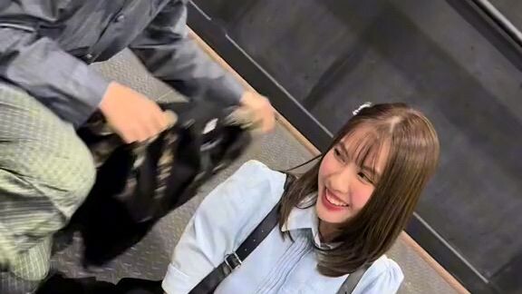 นางสาวยิ่งลักษณ์ชินวัตรนายกรัฐมนตรี