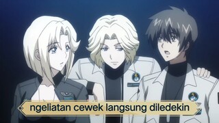 #KompetisiKreasiUnggahan2 , diledekin gara - gara mandangin Komandan terus