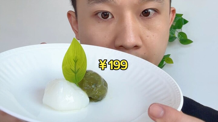 Cơ bản chẳng làm khó được anh ấy