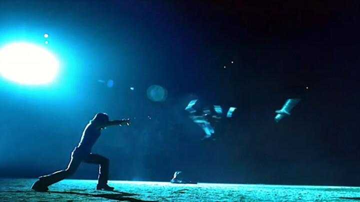 With a single “Ultimate Dragon No Regret” move, the young man sent his opponent flying dozens of met