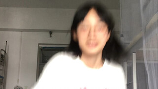 但愿没人看/自娱自乐之矫矫情情唱跳女星 那就相恋吧