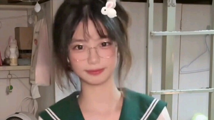 你看我可爱吗？其实我可爱你了