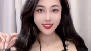 Choose one from seven, which one would you choose as your girlfriend?