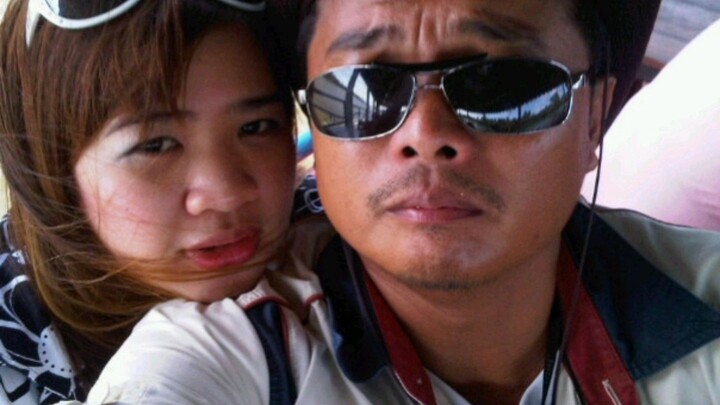 รักเพียงเธอมอบเธอให้ดวงใจดีที่สุดอย่าลืมฉัน 3คนจะอยู่ที่บ้านเราดี [หนังสั้นแนวตลกโรแมนติก] | Play TV