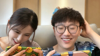 أتظاهر بأنني أخت صغيرة وألعب مع الأصدقاء! كمية عمل الأخ دونغ اليوم كبيرة جدًا