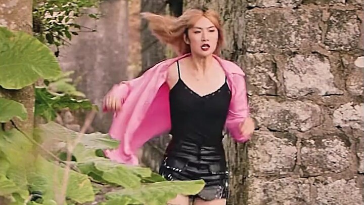 “Huawei’s ‘Second Princess’ Finally Gets What’s Going On with He Nana in That ‘Auntie Wang’ Drama!”