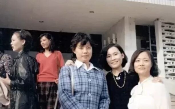 Vì sao nữ ca sĩ công nhân ô tô từng gây ảnh hưởng đến nhiều thế hệ người Trung Quốc lại bỗng chốc bi