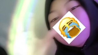 😭
