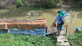 Nuôi 8 đứa con từ nhỏ đến lớn khi vợ chồng chia tay các con nghe lời mẹ bỏ mặc cha già sống dưới ghe