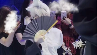狐尾草超标版万圣夜