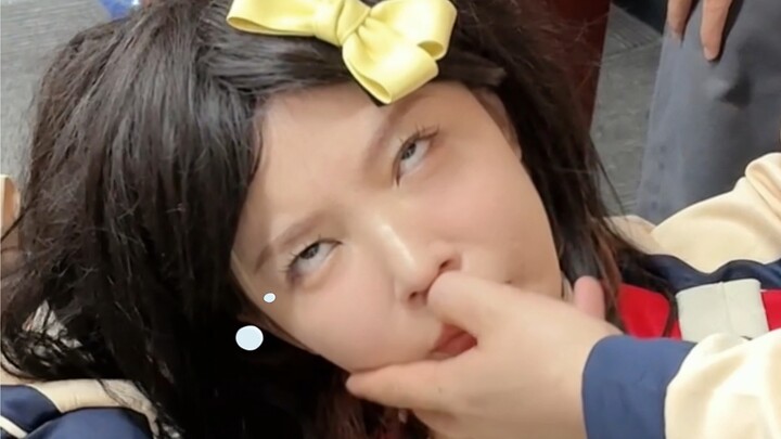 كنت عايز ألاقي درجة أنزل منها... بس كيف ما فيش طريقة أصلاً؟